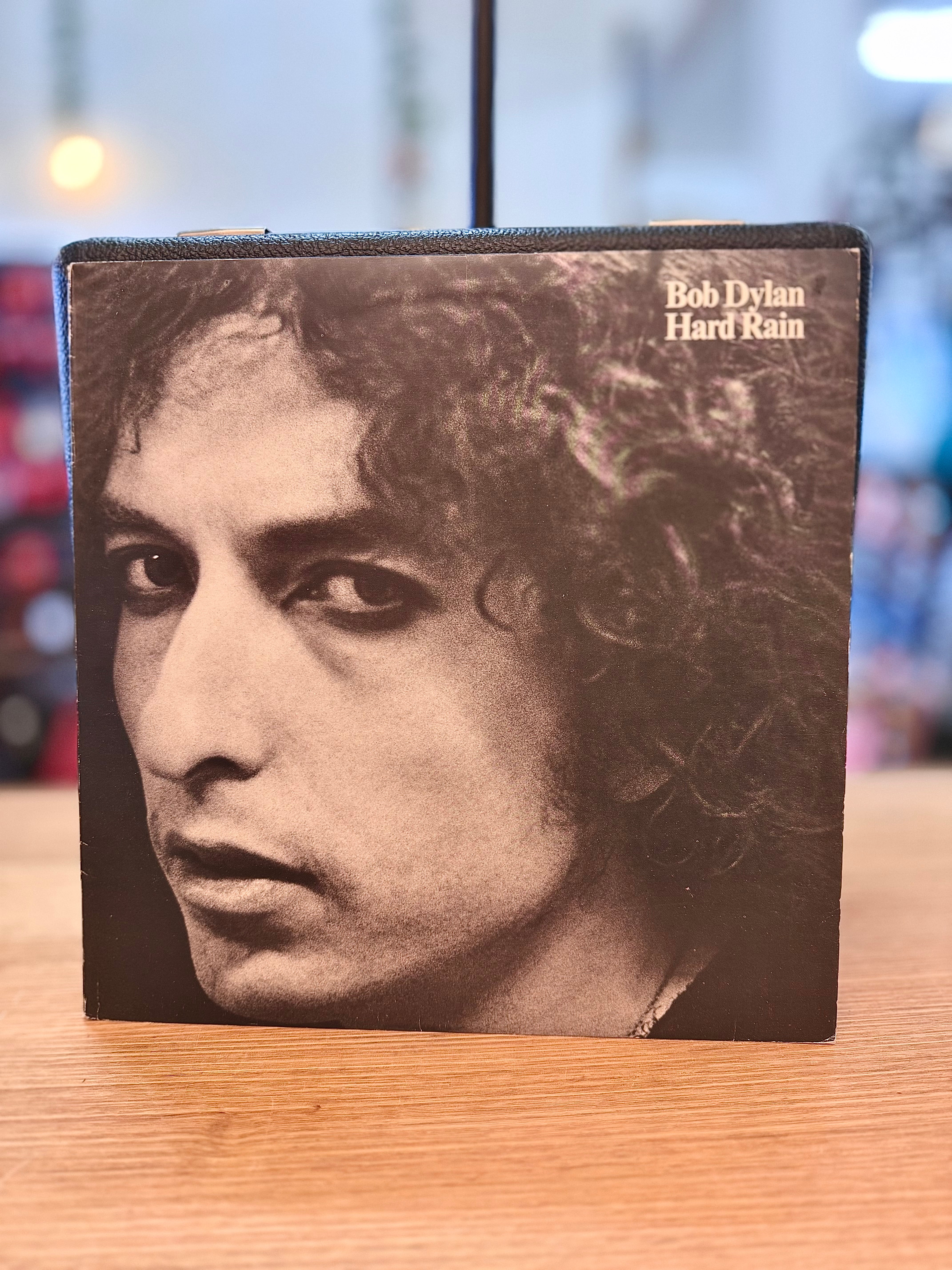 Bob Dylan | Hard Rain | 1976 Pressing | Vintage Vinyl Bob Dylan | Hard Rain | 1976 Pressing | Vintage Vinyl